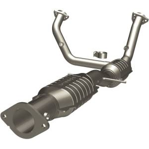 Magnaflow - MagnaFlow Conv DF 00-04 Chevy S10 4.3L 2WD - 49945 - Image 2