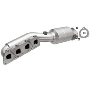 MagnaFlow Conv DF 02-04 VW Passat 4.0L - 50796