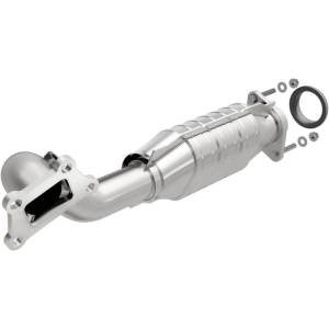 Magnaflow - MagnaFlow Conv DF 10-11 Cadillac CTS 3.0L - 51547 - Image 2