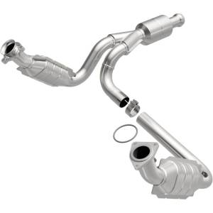 Magnaflow - MagnaFlow Conv DF 09-13 Chevy Avalanche 5.3L - 51578 - Image 2