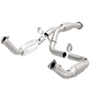 Magnaflow - Magnaflow Conv DF 11-13 Chev Silverado 2500 HD/3500 HD 6.0L - 51812 - Image 3