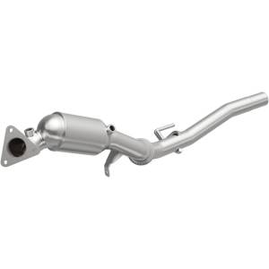 Magnaflow - Magnaflow Conv DF 11-15 Volkswagen Touareg V6 3.6 OEM Underbody - 52411 - Image 2