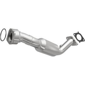 Magnaflow 09-11 Lucerne V6 3.9L OEM Underbody Direct Fit Catalytic Converter - 52463