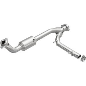 Magnaflow - MagnaFlow Conv Direct Fit 05-06 Lincoln Navigator 5.4L w/ 3in Main Piping - 52508 - Image 2