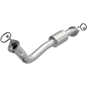 Magnaflow - Magnaflow Conv DF 13-15 RAV4 2.5 Underbody - 52543 - Image 2