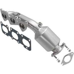 Magnaflow - MagnaFlow Converter Direct Fit 11-14 Hyundai Genesis V6-3.8L - 52785 - Image 1