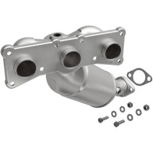 MagnaFlow California Converter Direct Fit 07-13 BMW 328i L6 3.0LGAS 3.75in Inlet 4in Outlet 2in Dia - 5531763