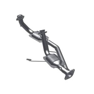 MagnaFlow Conv DF 96-99 Taurus Code U AXOD 49 - 93436