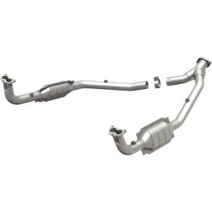 Magnaflow - MagnaFlow Conv DF 97 Land Rover Defender 90 4.0L Y-Pipe Assy / 96-99 Discovery 4.0L Y-Pipe Assy - 93690 - Image 3