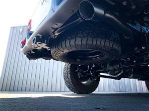 MBRP - MBRP 2020 Jeep Gladiator 3.6L 2.5in Dual Rear Exit Cat Back Exhaust Black Coated - S5538BLK - Image 4