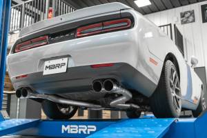 MBRP - MBRP 15-16 Dodge Challenger 5.7L HEMI SS 3in Quad Split Rear Exit w/ Carbon Fiber Tips - T304 - S71163CF - Image 4