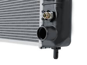 aFe - aFe BladeRunner OER Series Radiator 99-13 GM Trucks/SUVs V8 46-53161 - Image 4